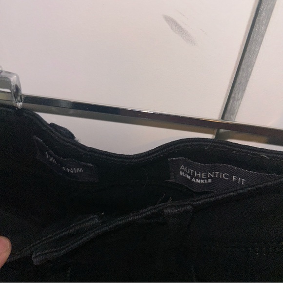 J. Jill Authentic Fit Slim-Ankle Jeans - Picture 5 of 5